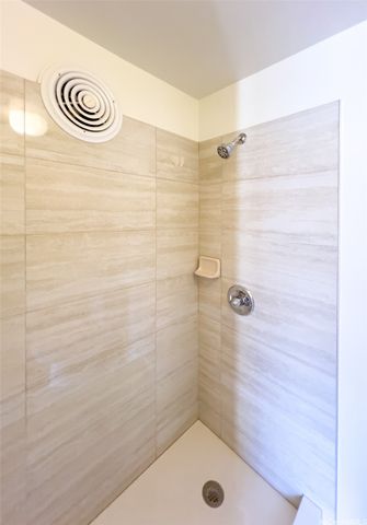 5085 Likini Street B309, Honolulu, HI 96818
