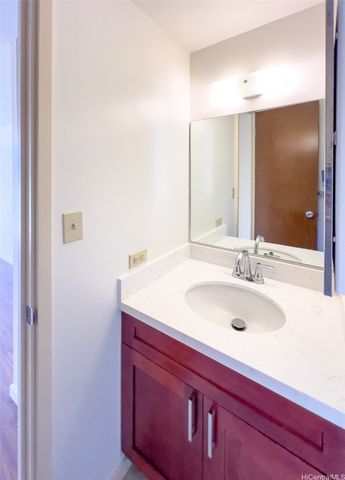5085 Likini Street B309, Honolulu, HI 96818