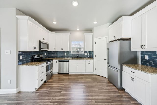 704 E Jefferson Street, Waxahachie, TX 75165