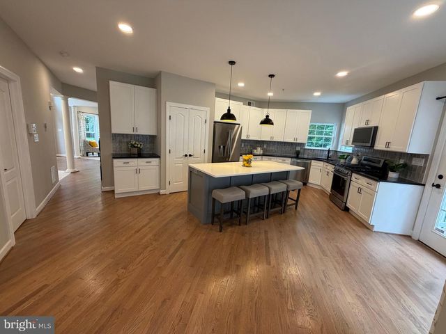 4016 FOX GATE LN, Upper Marlboro, MD 20772