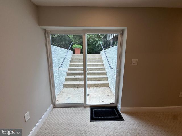 4016 FOX GATE LN, Upper Marlboro, MD 20772