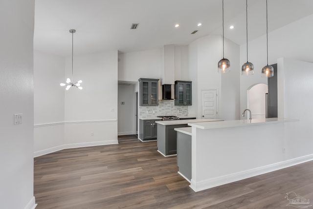 4121 Bamboo Dr, Pensacola, FL 32526