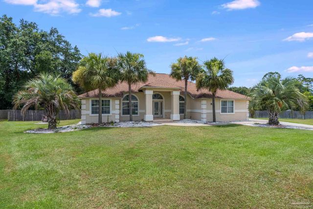 4121 Bamboo Dr, Pensacola, FL 32526