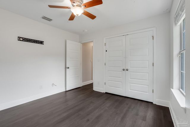 4121 Bamboo Dr, Pensacola, FL 32526