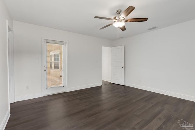 4121 Bamboo Dr, Pensacola, FL 32526
