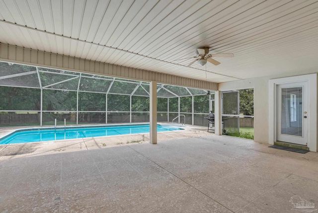 4121 Bamboo Dr, Pensacola, FL 32526