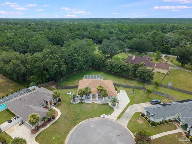 4121 Bamboo Dr, Pensacola, FL 32526