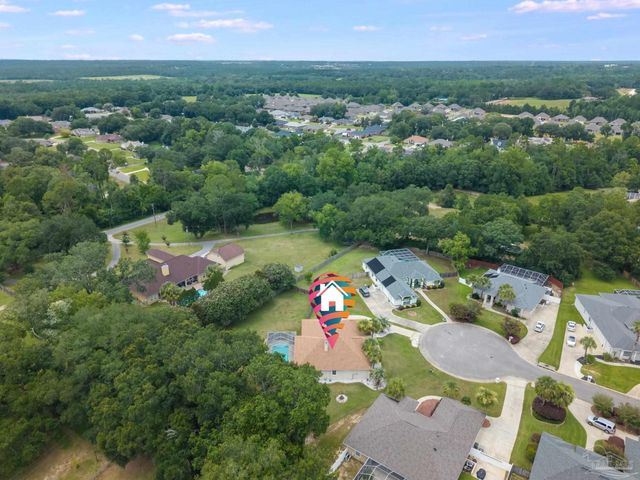 4121 Bamboo Dr, Pensacola, FL 32526