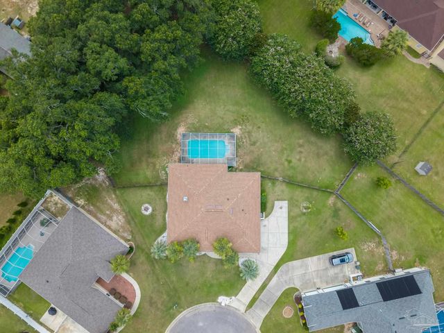 4121 Bamboo Dr, Pensacola, FL 32526