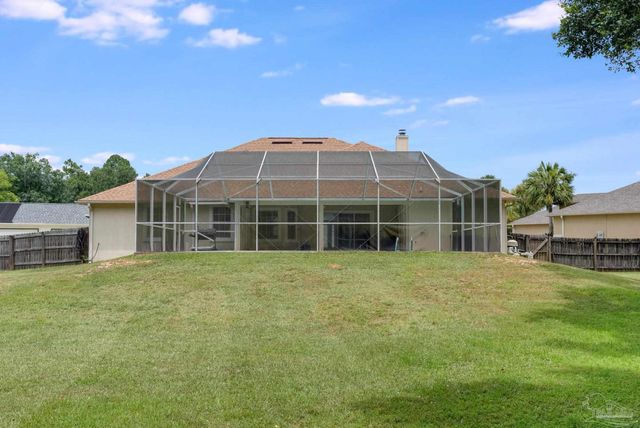 4121 Bamboo Dr, Pensacola, FL 32526