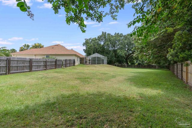 4121 Bamboo Dr, Pensacola, FL 32526