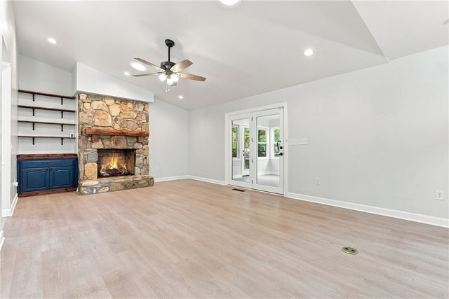 203 Knoxwood Court, Anderson, SC 29621
