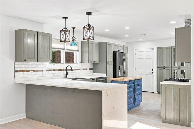 203 Knoxwood Court, Anderson, SC 29621