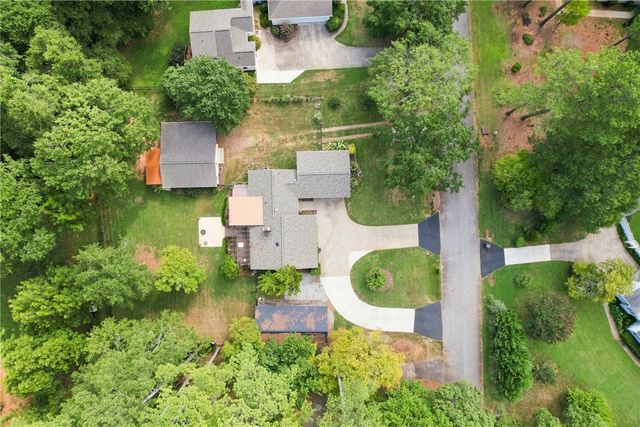 203 Knoxwood Court, Anderson, SC 29621