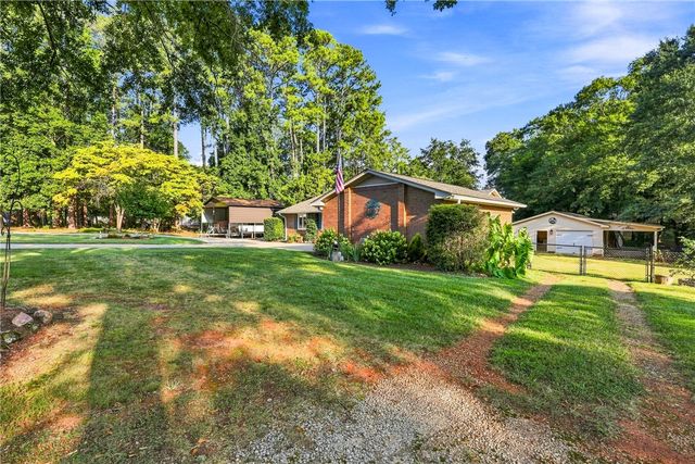 203 Knoxwood Court, Anderson, SC 29621