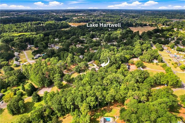 203 Knoxwood Court, Anderson, SC 29621