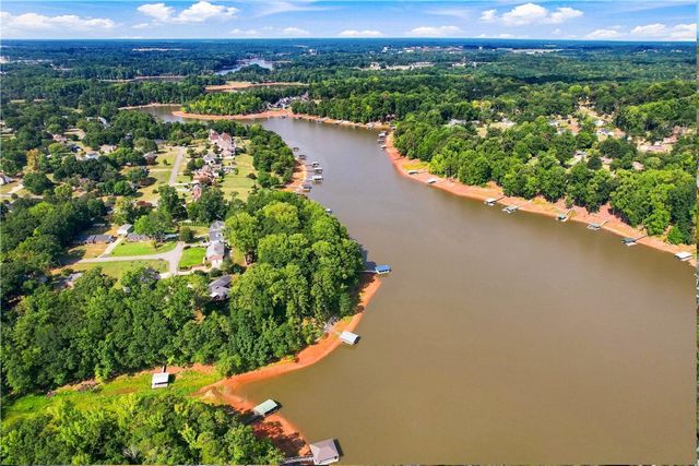 203 Knoxwood Court, Anderson, SC 29621