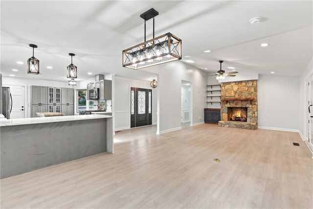 203 Knoxwood Court, Anderson, SC 29621