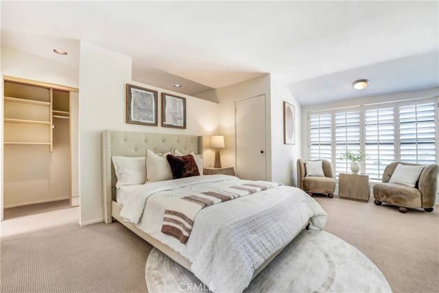 3884 Fredonia Drive F, Los Angeles, CA 90068