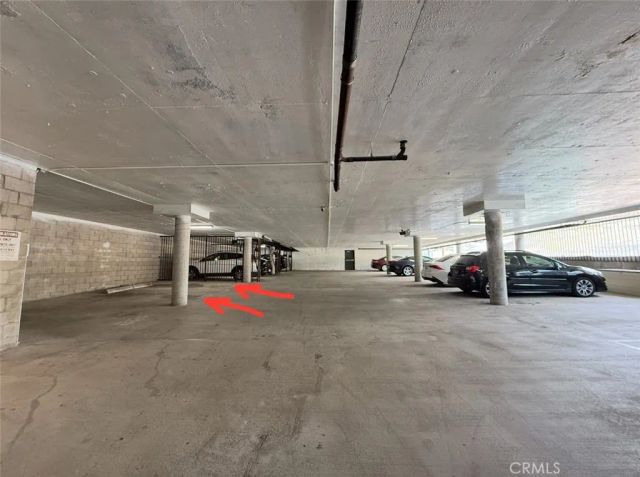 3884 Fredonia Drive F, Los Angeles, CA 90068