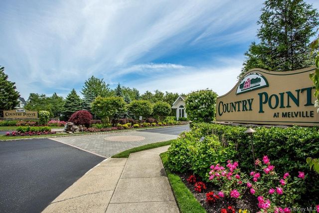 128 Cinnamon Court, Melville, NY 11747