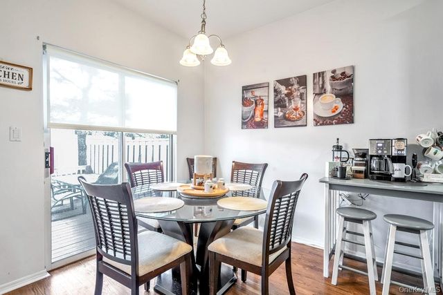 128 Cinnamon Court, Melville, NY 11747