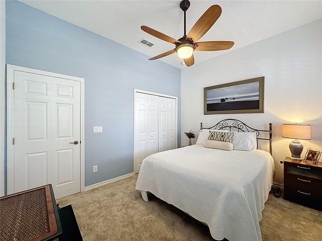 135 CREPE MYRTLE DR, Groveland, FL 34736