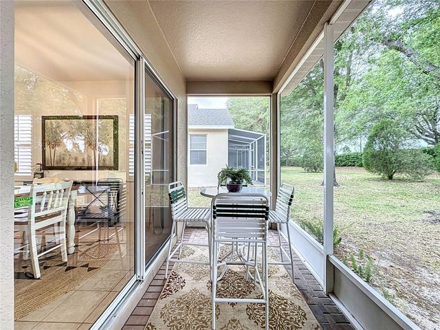 135 CREPE MYRTLE DR, Groveland, FL 34736