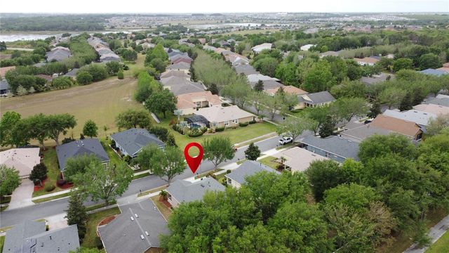 135 CREPE MYRTLE DR, Groveland, FL 34736