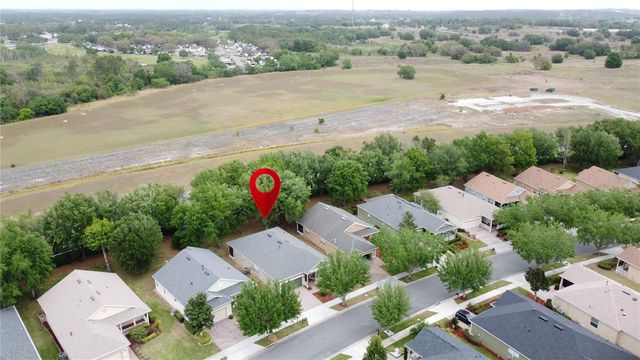 135 CREPE MYRTLE DR, Groveland, FL 34736