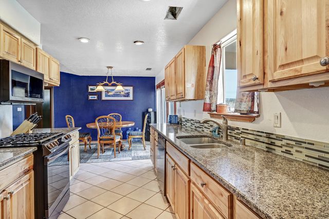 21 Via Conejo, Edgewood, NM 87015