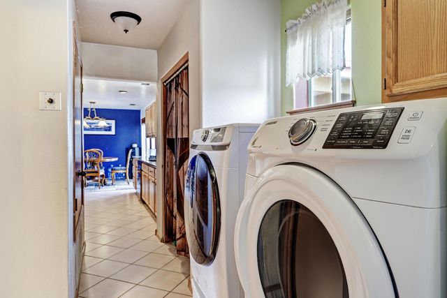 21 Via Conejo, Edgewood, NM 87015