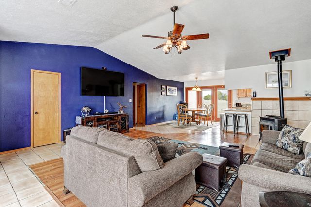 21 Via Conejo, Edgewood, NM 87015