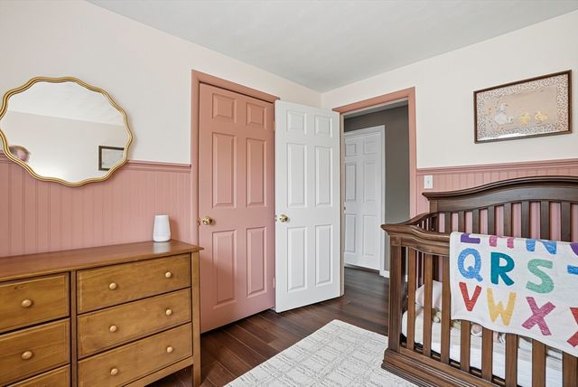 18 Brookfield Ter, Framingham, MA 01701