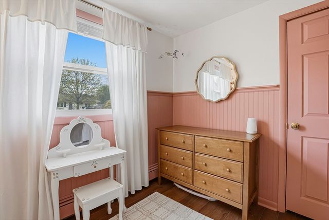 18 Brookfield Ter, Framingham, MA 01701