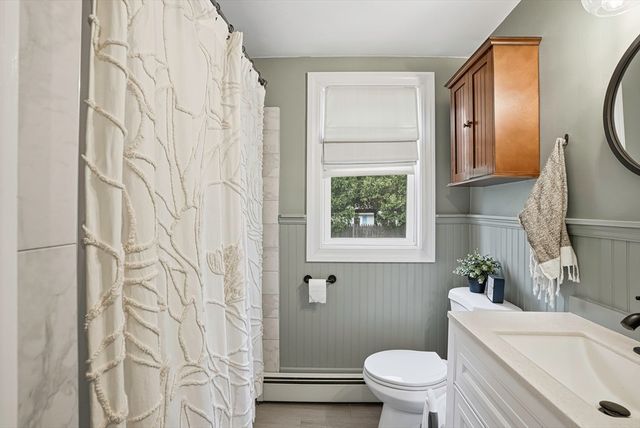 18 Brookfield Ter, Framingham, MA 01701