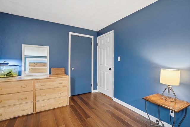 18 Brookfield Ter, Framingham, MA 01701