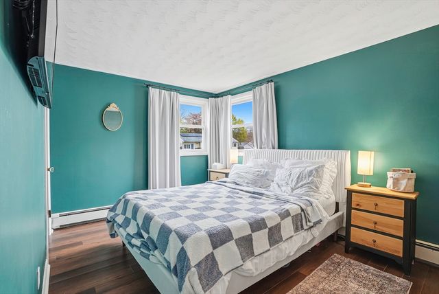 18 Brookfield Ter, Framingham, MA 01701