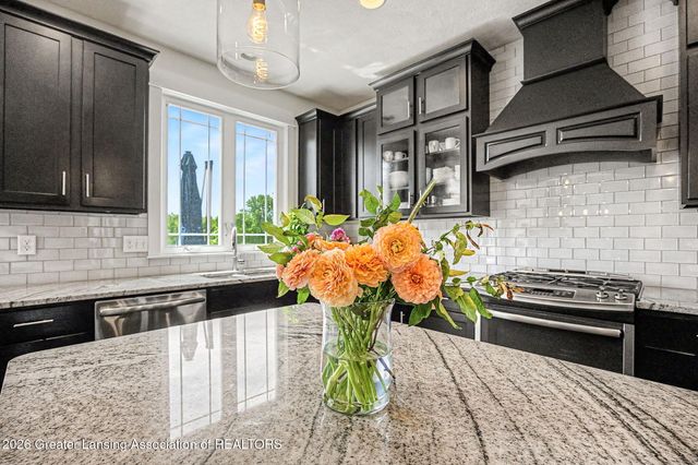 2759 Carnoustie Drive, Okemos, MI 48864
