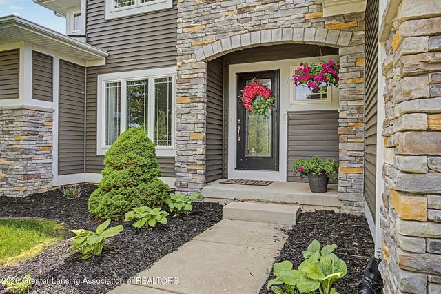 2759 Carnoustie Drive, Okemos, MI 48864