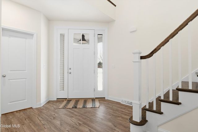 13 Catalina Drive, Ballston Spa, NY 12020