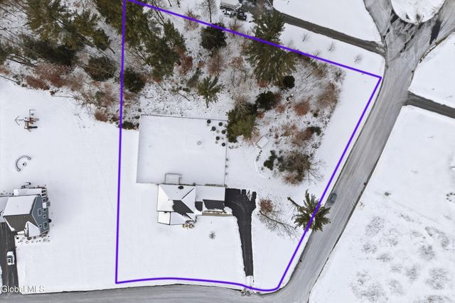 13 Catalina Drive, Ballston Spa, NY 12020