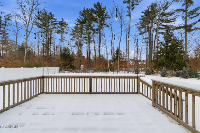 13 Catalina Drive, Ballston Spa, NY 12020