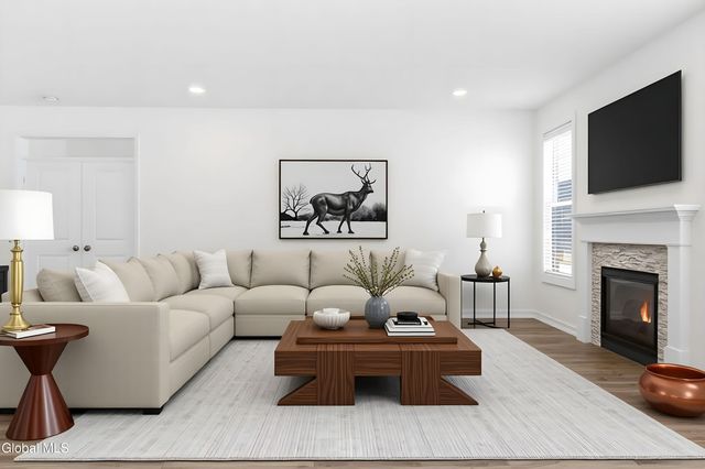 13 Catalina Drive, Ballston Spa, NY 12020