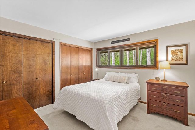 W347S4948 Waterville ROAD, Dousman, WI 53118