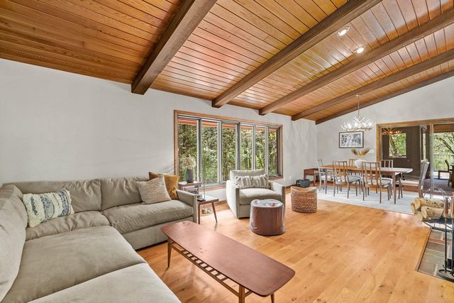 W347S4948 Waterville ROAD, Dousman, WI 53118