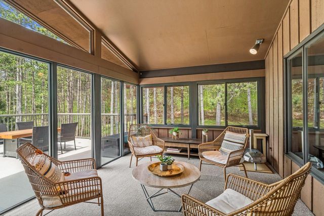 W347S4948 Waterville ROAD, Dousman, WI 53118