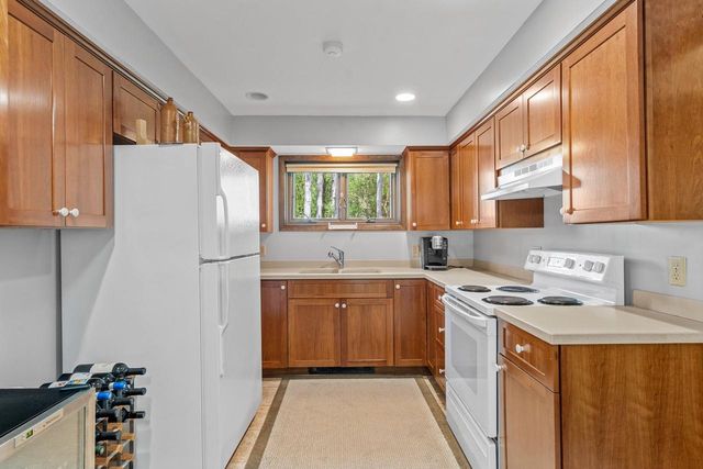 W347S4948 Waterville ROAD, Dousman, WI 53118