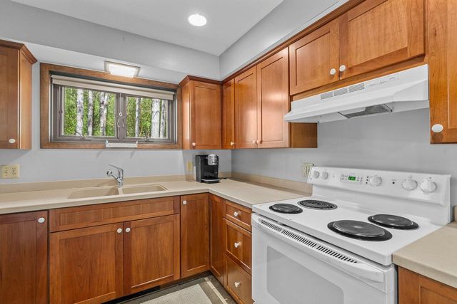 W347S4948 Waterville ROAD, Dousman, WI 53118