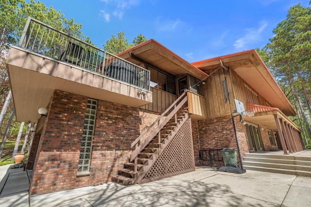 W347S4948 Waterville ROAD, Dousman, WI 53118